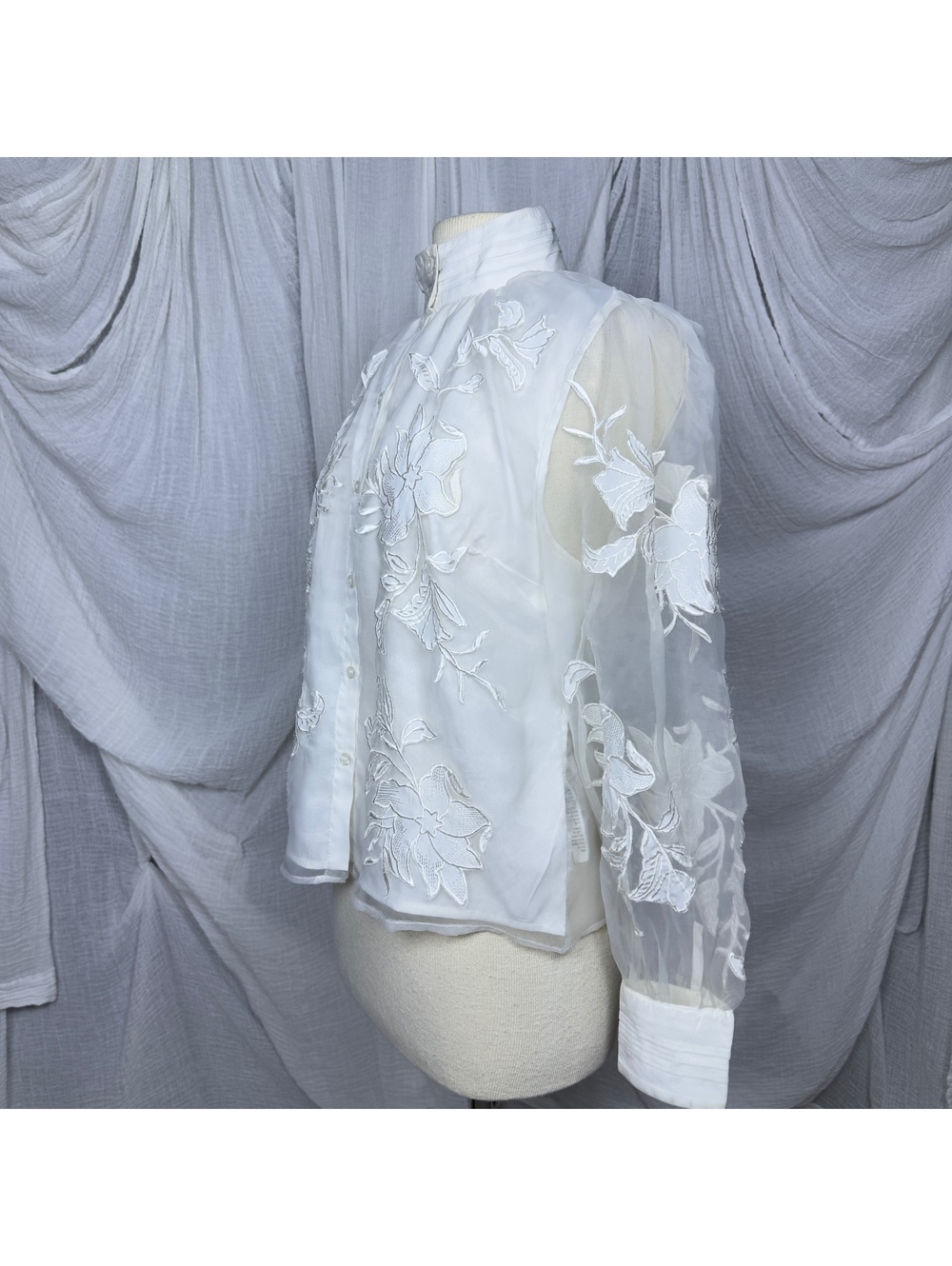 White Embroidered Sheer Sleeve Blouse - Picture 4 of 6